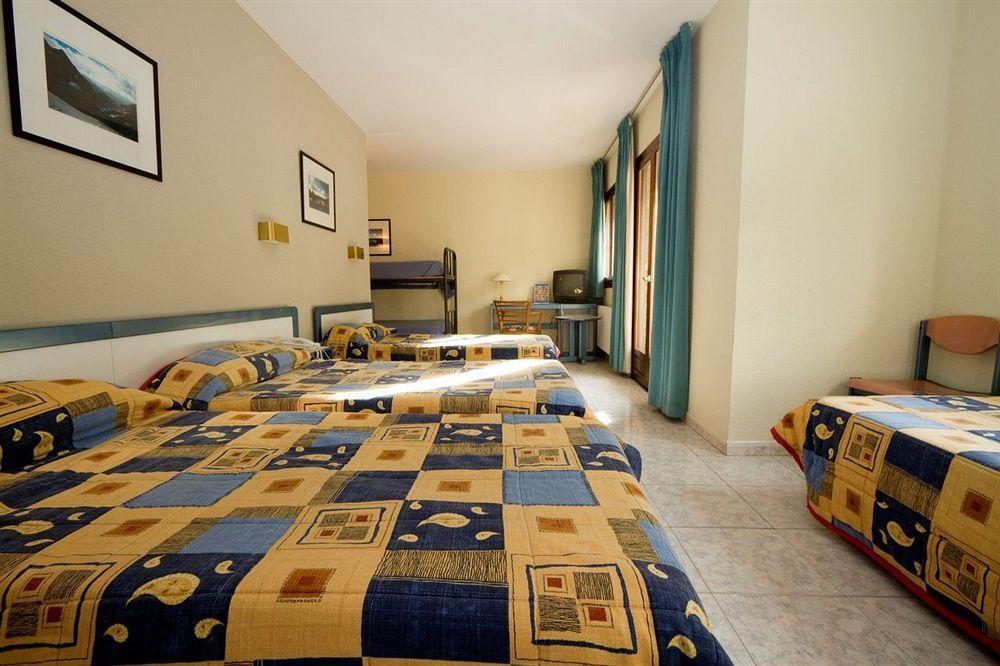 Hotel Arinsal Bagian luar foto