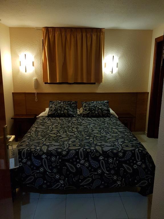 Hotel Arinsal Bagian luar foto
