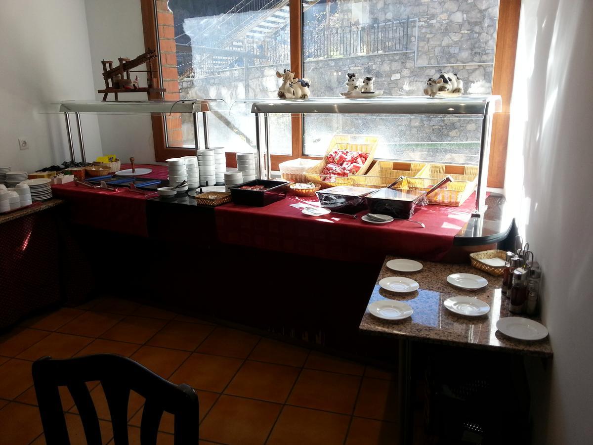 Hotel Arinsal Bagian luar foto