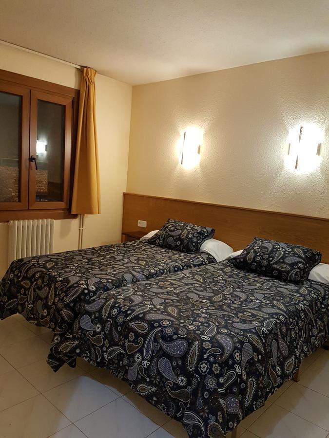 Hotel Arinsal Ruang foto