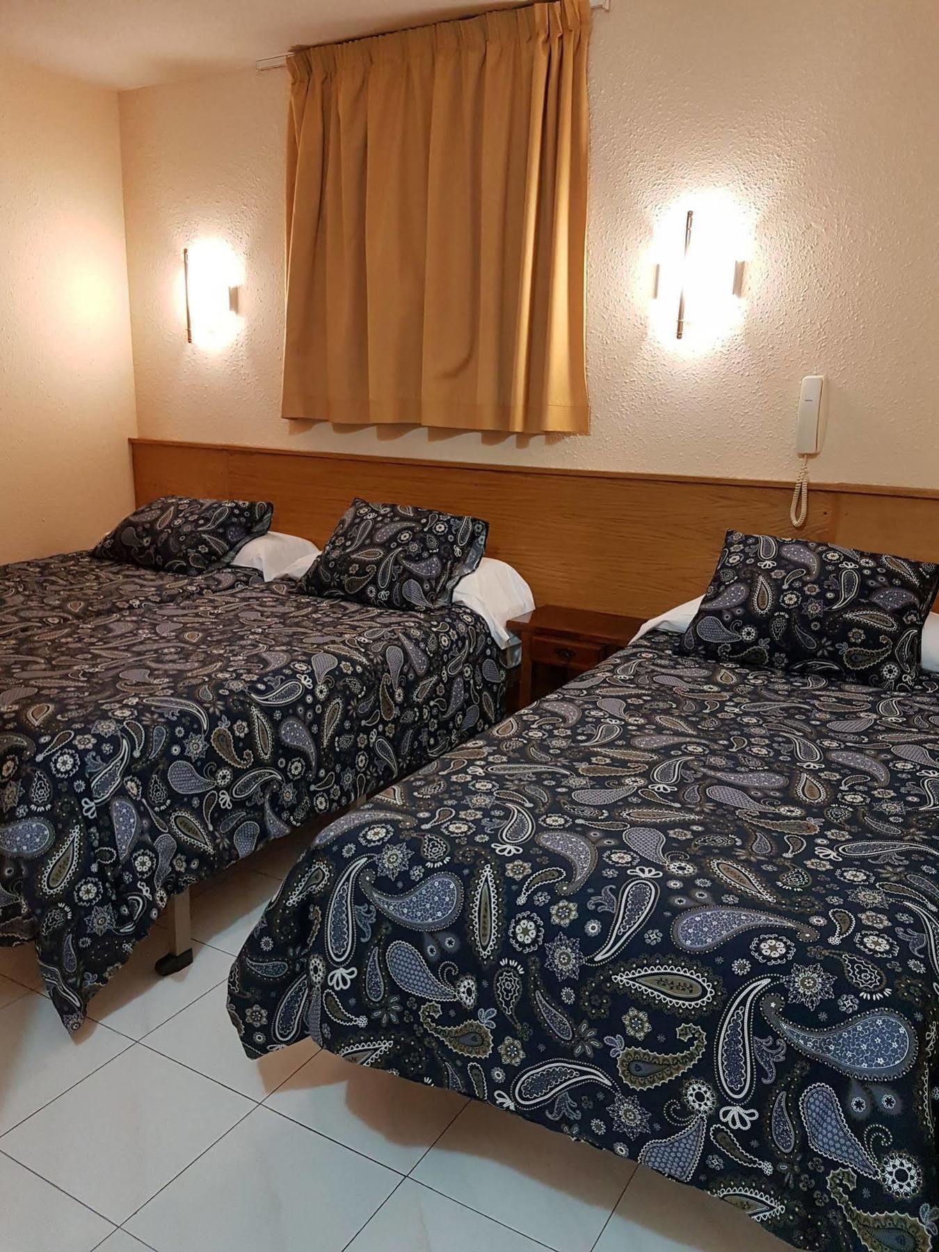 Hotel Arinsal Bagian luar foto
