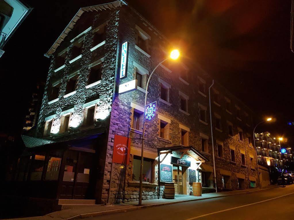 Hotel Arinsal Bagian luar foto
