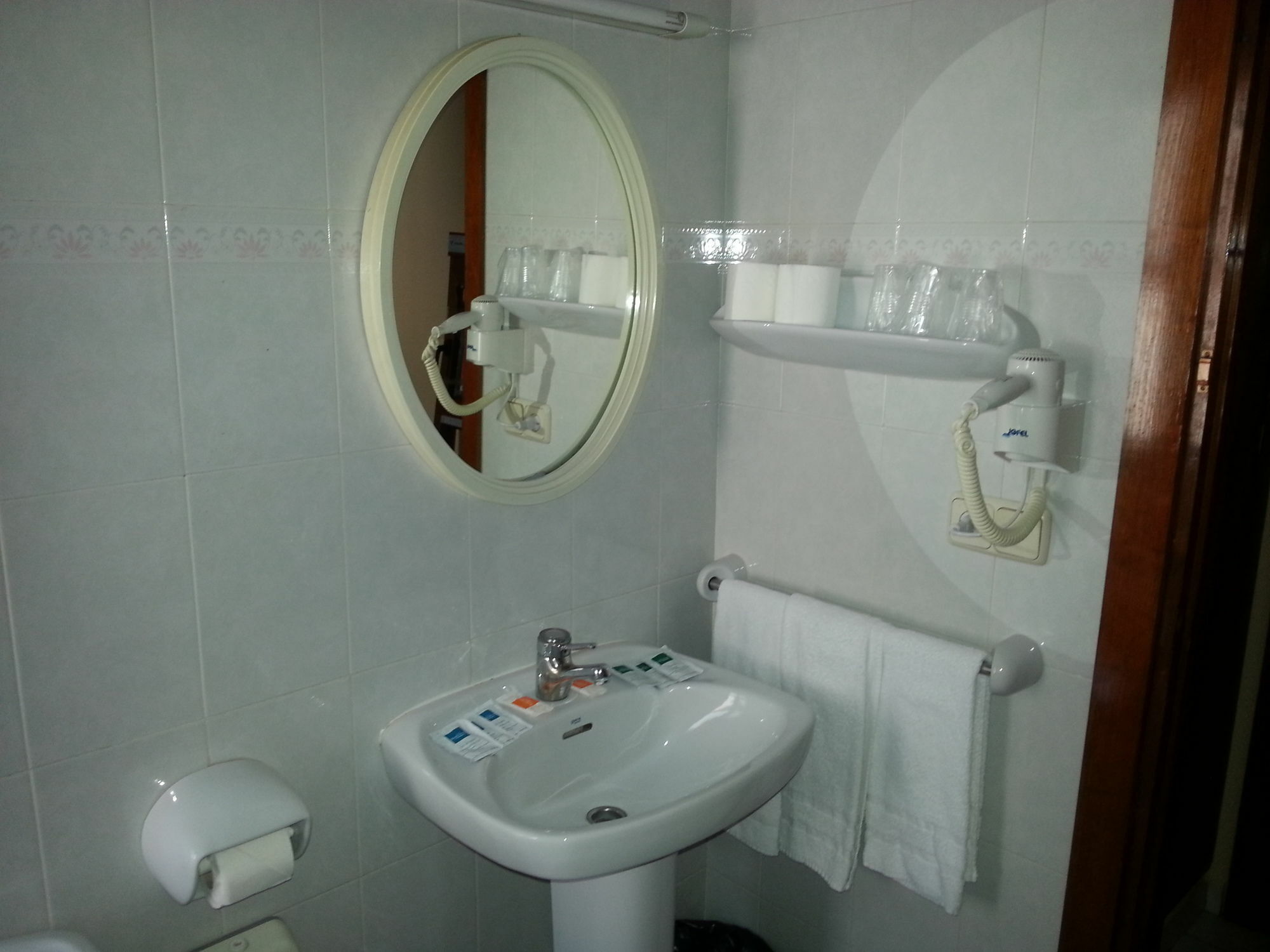 Hotel Arinsal Bagian luar foto